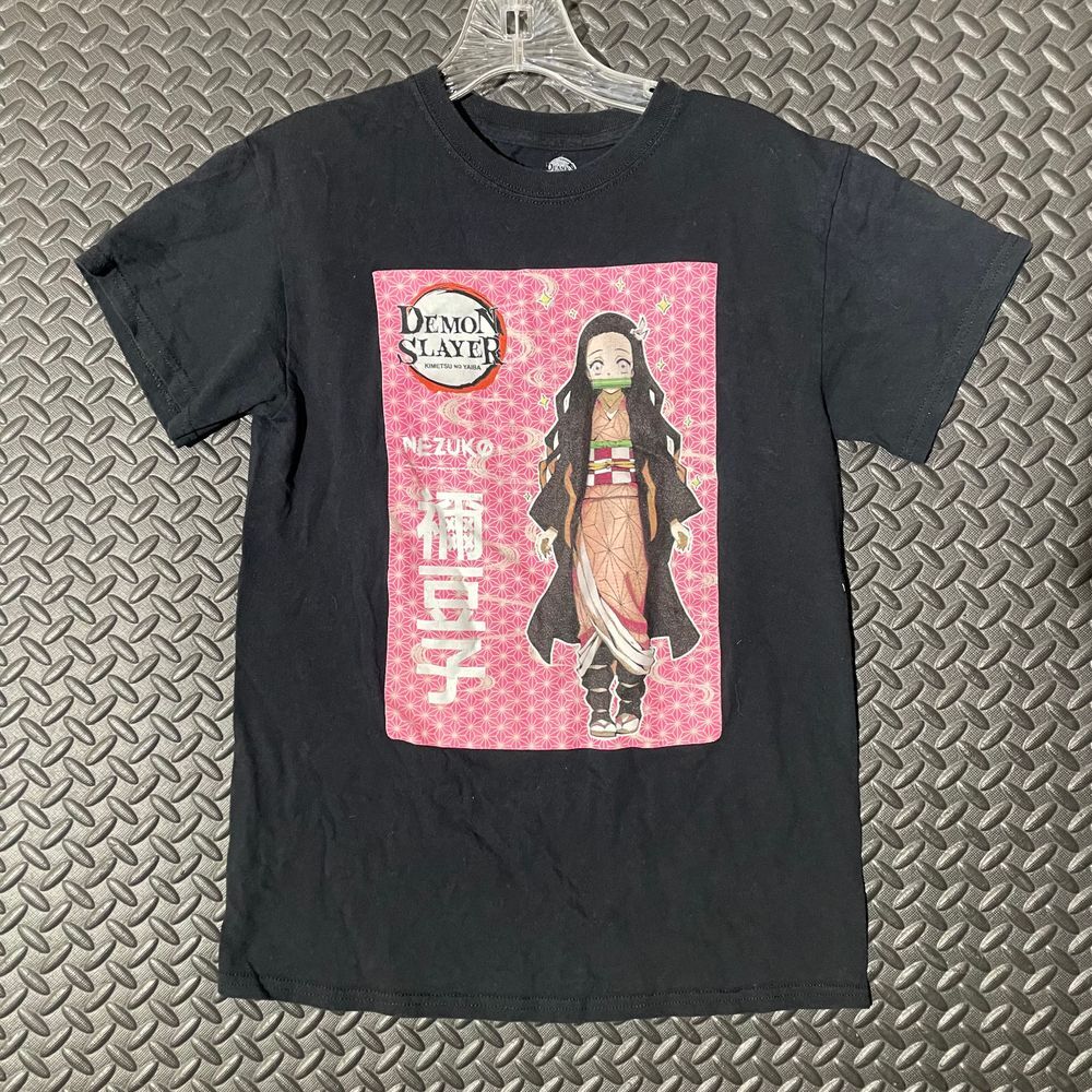 Demon Slayer Black Nezuko Pink Print Casal Wear T Shirt Women's Size‎ Small